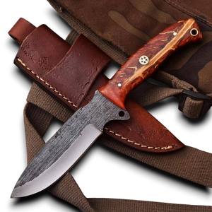 Couteau de chasse et de camping à lame droite en acier Damas avec manche en résine époxy, personnalisation OEM/ODM, bois de rose, USA - Product Image 6