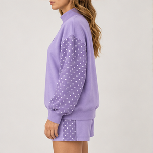 Ensemble 2 pièces pour femme en molleton lavande à pois, col montant, sweat-shirt à épaules tombantes et short assorti, vente en gros personnalisée - Product Image 4
