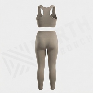 Ensemble de sport sans couture pour femmes : Soutien-gorge de yoga et leggings respirants à haute élasticité pour l'entraînement - Product Image 2