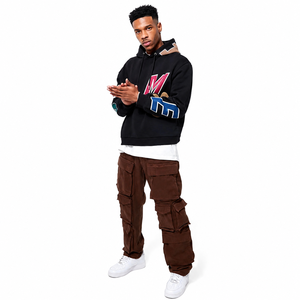 Sudadera con Capucha Negra para Hombre, Logotipo M Rosa, Orejas de Mickey Marrones, Impresión Digital, Corte Regular, Estilo Urbano, Felpa de Algodón - Product Image 3