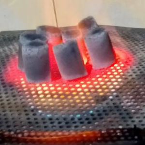 Charbon de coco pour chicha en briquettes, à chaleur longue durée, idéal pour les salons de chicha, pour les acheteurs exportateurs en Chine - Product Image 1