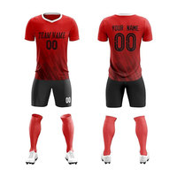 Seragam Sepak Bola Merah Kustom dengan Nama dan Nomor Tim yang Disublimasi, Jersey Lengan Pendek dan Celana Pendek Model Atletis untuk Pria