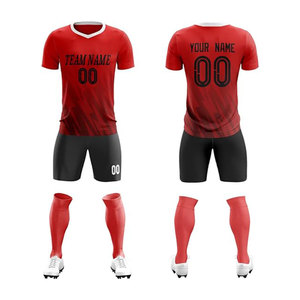 Ensemble d'uniformes de football rouge personnalisé avec nom et numéro d'équipe sublimés, maillot à manches courtes et short de coupe athlétique pour hommes - Product Image 1
