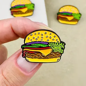 ODM Design personalizzato Hamburger cibo spilla distintivo Costume metallo Cheeseburger smalto Pin