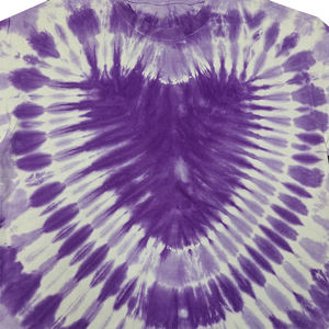 Camiseta Unisex de Manga Corta, 100% Algodón, Estilo Casual, con Estampado Tie-Dye en Forma de Corazón, Personalizable - Product Image 4