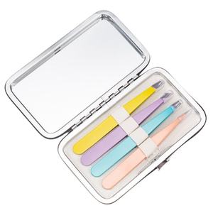 Juego de Pinzas para Cejas RMI de 4 Colores Diferentes, con Punta Plateada y 4 Puntas Diferentes, y Estuche Magnético Blanco - Product Image 5
