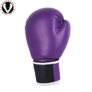 Gants de boxe en cuir synthétique avec doublure intérieure douce, construction robuste et ajustement sécurisé pour l'entraînement physique - Product Image 5