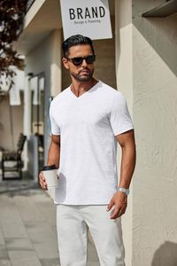 Camiseta de Cuello en V para Hombre, Manga Corta, Informal, Tejido de Algodón Suave, Transpirable, Ecológico, de Secado Rápido, Corte Ajustado, Top de Verano a la Moda - Product Image 4