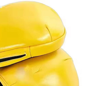 Guantes de Boxeo Personalizados al por Mayor, Hechos a Mano con Cuero Genuino, Guantes de Entrenamiento Profesional Personalizados - Product Image 5