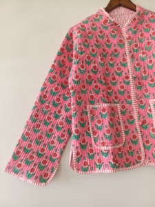 เสื้อแจ็คเก็ตผ้าควิลท์พิมพ์ลายแบบกลับด้านได้: เสื้อโค้ทสไตล์วินเทจ - Product Image 3