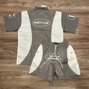 Logo personnalisé bouton coupe-vent chemise en polyester léger décontracté course été survêtement t-shirt jogging ensemble court teint uni - Product Image 2