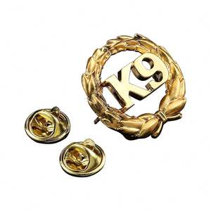 Insignias de Metal de Aleación Chapadas en Oro con Relieve 3D Personalizadas, Estilo Moderno, Forma de Pin, de Esmalte Suave, Souvenir, Venta al por Mayor desde China - Product Image 2