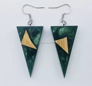 ต่างหูเครื่องประดับผู้หญิงอะคริลิคเคลือบห้อยหูต่างหูเรซินออกแบบ - Product Image 1