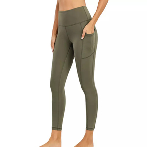 Seamless Eco-Friendly Light Pink Women's Gym <b>Leggings</b> <b>Pockets</b> Cute Feminine Yoga Fitness <b>Legging</b> Fashionable Yoga Workout - Product Image 3