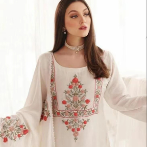 Georgette attrayant à la mode Designer femmes Kurti produit en vrac fait à la main au prix de gros - Product Image 1