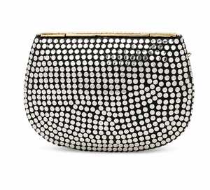 Bolso de mano tipo clutch rectangular con cadena y mosaico de diamantes de imitación plateados, ideal para bodas y fiestas. - Product Image 6