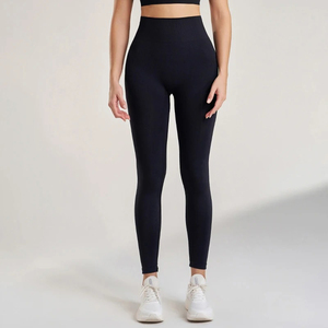 Leggings de yoga jaunes unis à taille haute et longueur intégrale de la marque Run Apparel, sans coutures, avec taille élastique et extensibilité quadridirectionnelle - Product Image 3