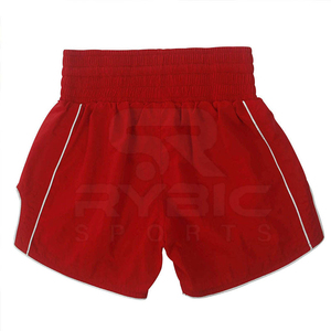 Shorts de MMA noirs pour femme GRACE COLLECTION, coupe régulière, motif thaïlandais, accents rouges et dorés, extensibles, séchage rapide - Product Image 1