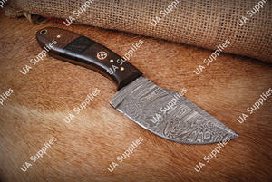 Cuchillo EDC Skinner de Acero de Damasco Personalizable al por Mayor con Hoja Fija de Espiga Completa, Mango de Hueso y Funda de Cuero para Camping al Aire Libre, OEM - Product Image 2