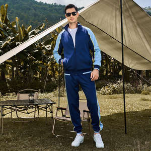 ชุดวอร์มคุณภาพพรีเมียมสำหรับผู้ชาย ทรงปกติ เนื้อผ้าระบายอากาศได้ดี พร้อมบริการพิมพ์โลโก้ตามสั่ง ดีไซน์แบบ ODM - Product Image 1