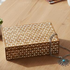 Caja de Joyería Decorativa Hecha a Mano con Diseño Marroquí de Flor de Amor con Incrustaciones de Hueso Ecológica, Decoración para Mesa del Hogar, Año Nuevo - Product Image 1