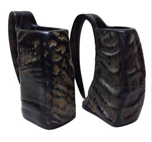 Vente en gros de chopes à bière en corne de buffle naturelle polie, style Viking - Product Image 1
