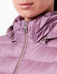 Women's Lightweight Packable Puffer Jacket Hooded <b>Winter</b> <b>Quilted</b> Jacket Custom Women's Hooded Puffer Jacket Water Resistant Coat - Product Image 3