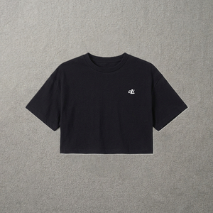 Camiseta corta negra lisa 100% algodón, estilo casual urbano para mujer, ligera, de manga corta, con logo personalizado, a la moda. - Product Image 3
