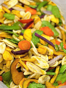 Crispy VF Mixed Fruit Chips 7 Varieties Tropical Fruit Advanced Vacuum Fried Technology Healthy Vegan <b>Snacks</b> from Vietnam - Product Image 2