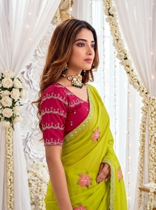 AARA Fashion Green Embroidered Silk Saree <b>Red</b> <b>Blouse</b> Women Traditional Wedding Wear India Pakistan Style Floor Length Regular - Product Image 4