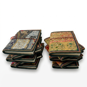 Cuadernos Hechos a Mano con Encuadernación Espiral de Tela con Diseño Floral, 80 Hojas para Escribir en el Diario, Regalos y Manualidades - Product Image 1
