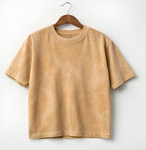 T-shirt en coton French Terry 240 GSM personnalisé, délavé à la pierre, coupe oversize à épaules tombantes, style streetwear, grammage lourd, teint en pièce, vierge - Product Image 1