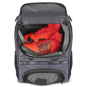 Sac à dos avec poche en filet pour ballon, compartiment à chaussures, sangle réglable, sac de sport pour joueurs de football - Product Image 1