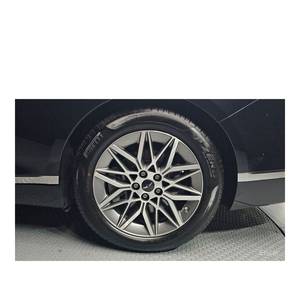 Genesis G80 2.5 Turbo AWD 2024 con 26,215 km, Volante a la Izquierda, Caja de Cambios Automática, Asientos de Cuero, Cámara Trasera - Product Image 5