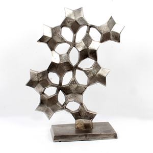 Escultura de aluminio fundido con acabado antiguo negro, escultura decorativa grande de forma aleatoria personalizada - Product Image 5