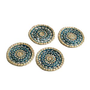 Posavasos Artesanales de Pasto Marino de Colores Mezclados, Accesorio de Comedor Elegante y Sostenible, Venta al por Mayor de Utensilios de Cocina, Artesanía de Vietnam - Product Image 1