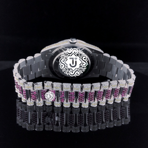 Montre de luxe blanche sertie de diamants Moissanite très demandée avec bracelet en acier inoxydable, bijoux hip-hop de luxe disponibles à la vente - Product Image 4