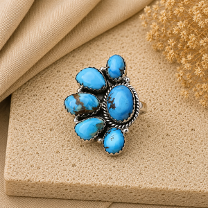 Anillo de Turquesa Golden Hill, Anillo de Plata con Diseño de Media Racima, Joyería Boho Hecha a Mano de Estilo Occidental y Sureño para Mujer, Regalo Ideal - Product Image 1