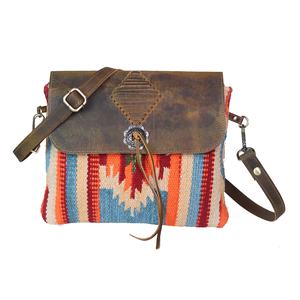 Bolso Bandolera Boho de Lona y Cuero Genuino Hecho a Mano con Cremallera, Diseño de Moda para Mujer, Envío Inmediato desde EE. UU. para Venta al por Mayor y Minorista - Product Image 3