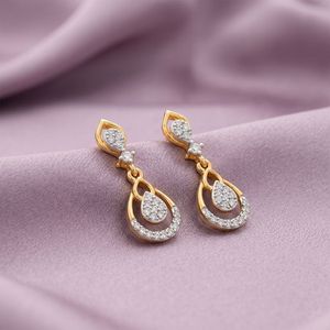 Pendientes de Oro Amarillo con Doble Lágrima de Diamantes Cultivados en Laboratorio - Product Image 4