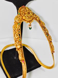 Joyería de templo Lakshmi de oro macizo de 22k, brazalete de oro amarillo auténtico, Bajuband Vanki, joyería nupcial tradicional del sur de la India para mujeres. - Product Image 2