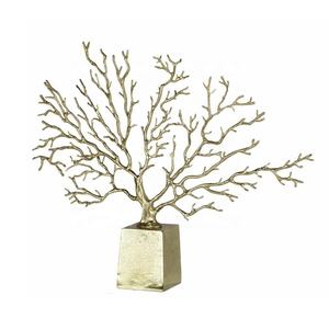 Sculpture d'arbre moderne en aluminium Statue de cerf de table Vitrine Décoration de Noël Espace de vie Superbe sculpture Décoration artisanale en métal - Product Image 5