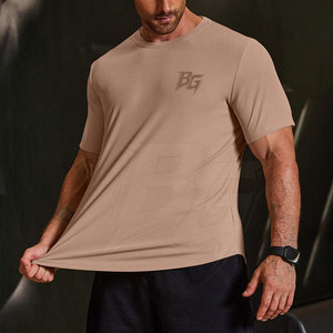 เสื้อยืดผู้ชายคุณภาพสูง ผลิตจากผ้าสแปนเด็กซ์โพลีเอสเตอร์ ระบายเหงื่อได้ดี สวมใส่สบาย เหมาะสำหรับการออกกำลังกาย วิ่ง และเล่นกีฬา - Product Image 3