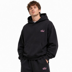Conjuntos de sudaderas con capucha de lujo estilo streetwear con estampado gráfico personalizado en la espalda, corte holgado y extragrande, de tela de algodón de alto gramaje, y pantalones de chándal a juego de pierna ancha. - Product Image 4