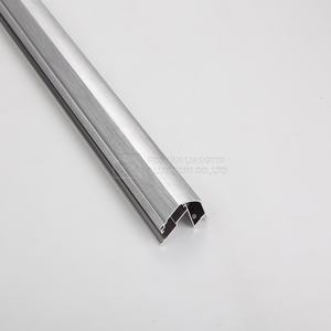 Servicios de Corte y Doblado de Perfiles de Extrusión de Aluminio con Pantalla Táctil Mecanizada por CNC de la Serie 6000 para Herramientas de Transporte - Product Image 4