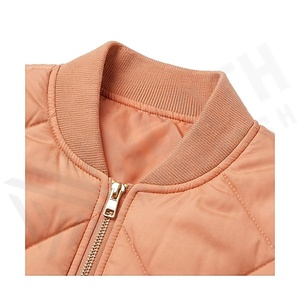 Chaqueta Bomber Acolchada Color Durazno, Manga Larga, Cuello Alto, Cierre de Cremallera, Color Sólido, Relleno de Poliéster, para Otoño - Product Image 4