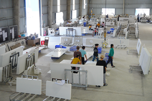 Espectáculo antiderrames Amplio espacio Ingeniería residencial Apartamento Gránulo Blanco Piedra de cuarzo artificial Encimera de cocina - Product Image 5