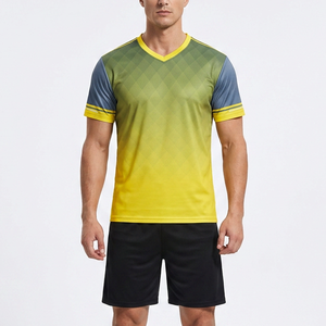 Maillot de football personnalisé sublimé vert jaune gris col en V, short noir, tenue de sport d'équipe, fabricant de chaussures de sport - Product Image 1