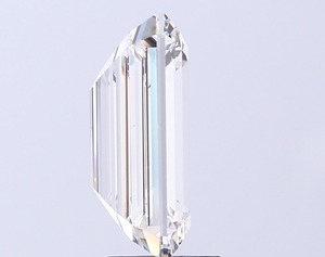 Bague de fiançailles sur mesure haut de gamme, diamant blanc de laboratoire taille émeraude, 5,02 carats, couleur E, clarté VS2, finition excellente. - Product Image 4