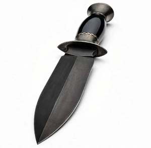 Herramienta artesanal personalizada con hoja de óxido negro hecha a mano y mango de cuerno de búfalo negro pulido. - Product Image 3